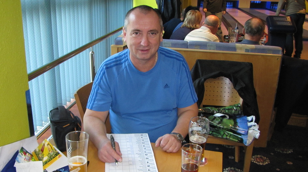 bowling-2012--15-