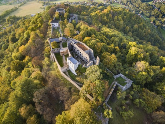 20_hukvaldy_dji_0609-hdr.jpg