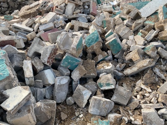 wokandapix-debris-5590900.jpg